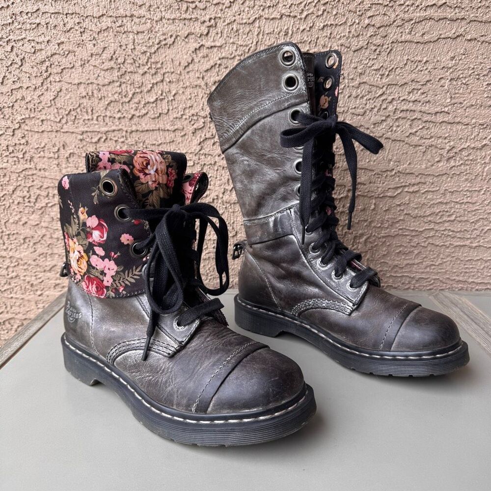 Dr Martens Triumph Boots Womens 9 Gray Black Pink Floral Foldover Tall Combat - Picture 2 of 16